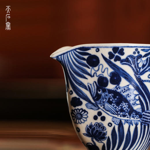 问鼎天石窑白陶泥元青花雅韵公杯（鱼藻纹） 商品图3