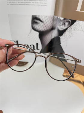 客配 轻新透茶色框架