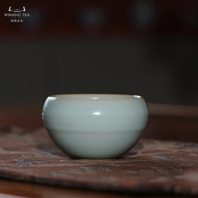 问鼎汝瓷收藏款天青棱波杯