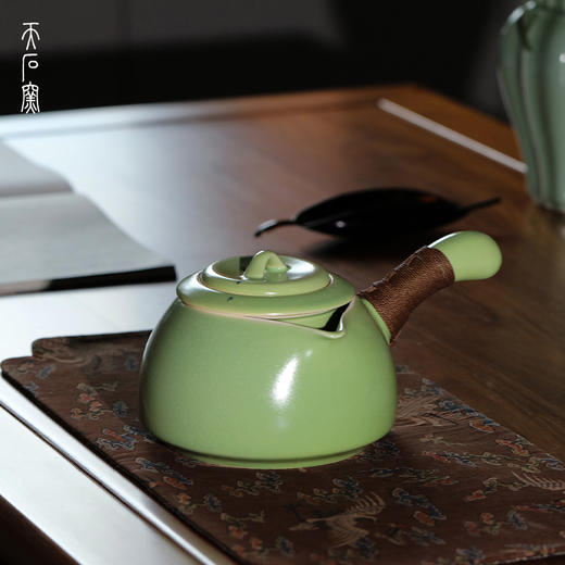 问鼎天石窑青汝瓷悬壶 商品图1