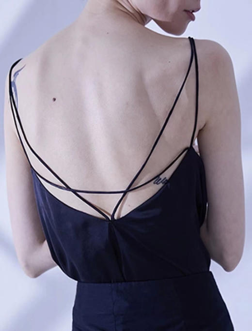 LANNERTERN女款短吊带背心 商品图2