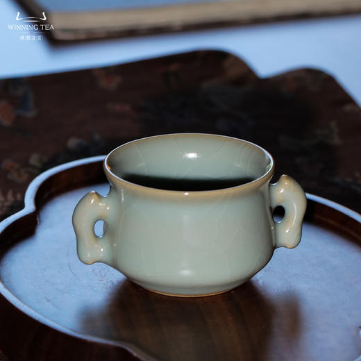 问鼎汝瓷收藏款天青鱼耳缸杯（双耳） 商品图1