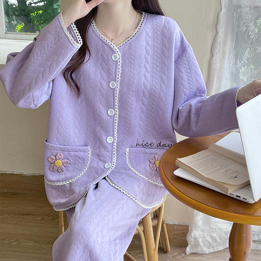 秋冬季【空气棉睡衣女】娃娃领长袖夹层加厚高级感夹棉家居服套装  商品图4