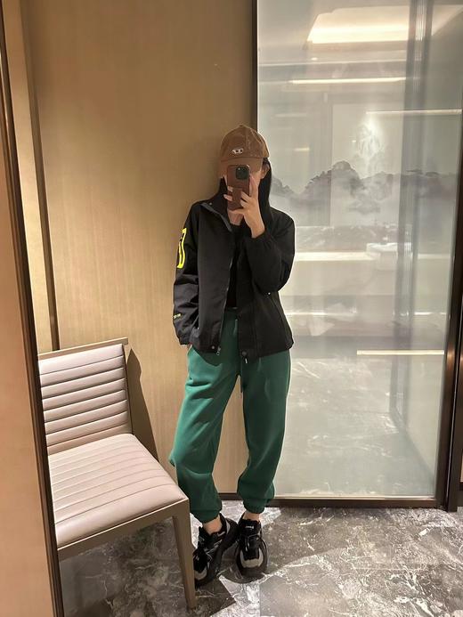 男女同款拉F小马秋冬加绒卫裤保暖复合奥粒绒 商品图11