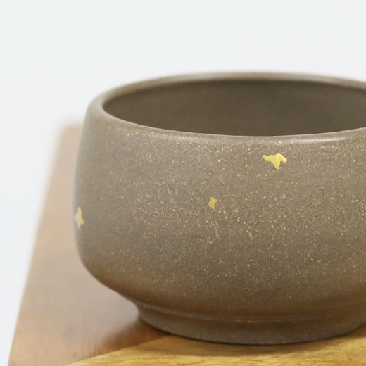 【紫砂】洒金青段泥紫砂主人杯 商品图1