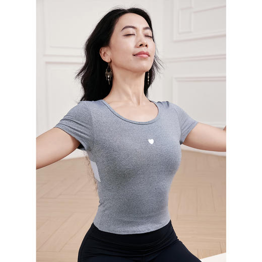 A20363小蛮腰健身瑜伽短袖 商品图0