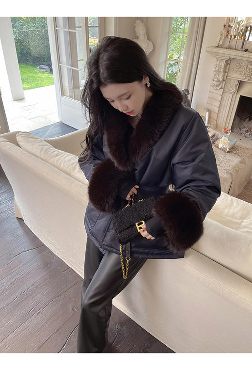 清仓捡漏 LIN CHAO ZHANG 【格莱美】拼毛羽绒服 商品图7