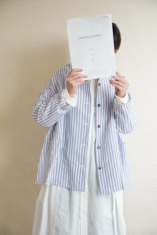 apuntob 蓝白色竖条纹夹克 商品图0