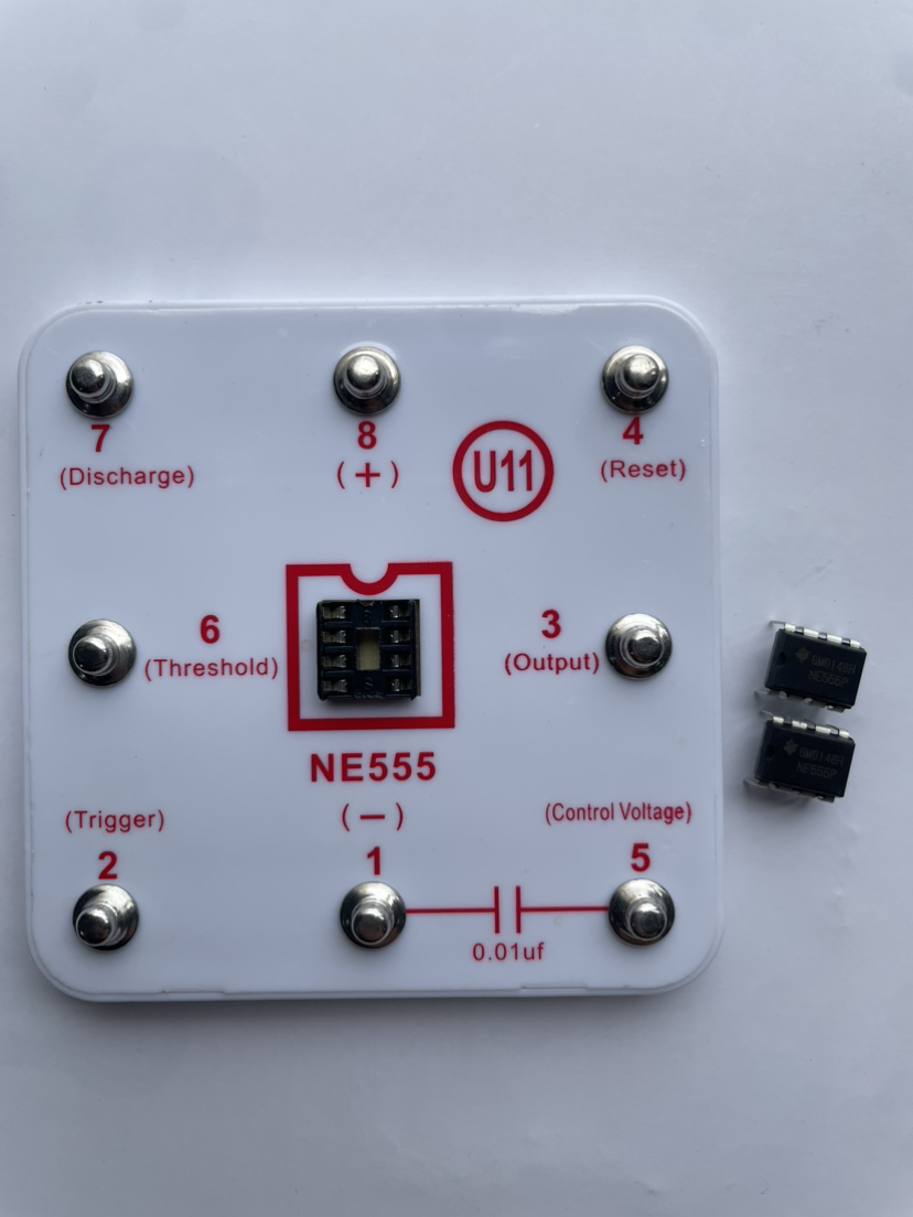 U11（555电路）