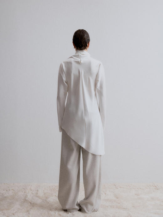 VC｜AW24125 Kalisa asymmetric blouse [ 黑 / 白 / 棕 ] 商品图6