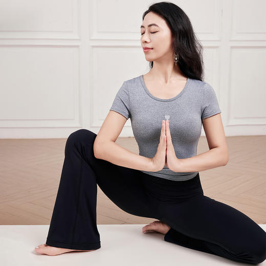 A20363小蛮腰健身瑜伽短袖 商品图2