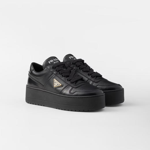 PRADA 普拉达 男士 Downtown Bold 珐琅金属三角形徽标皮革休闲运动鞋 黑色 1E792M 3LPF F0002 商品图0