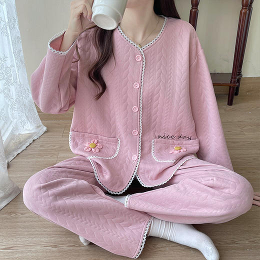 秋冬季【空气棉睡衣女】娃娃领长袖夹层加厚高级感夹棉家居服套装  商品图5