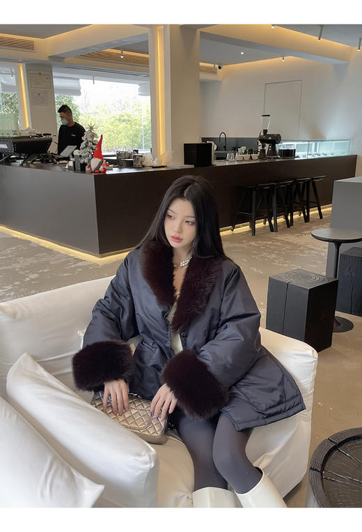 清仓捡漏 LIN CHAO ZHANG 【格莱美】拼毛羽绒服 商品图1