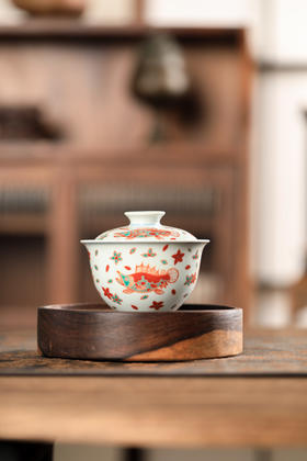 莲画堂红绿彩鱼多多盖碗