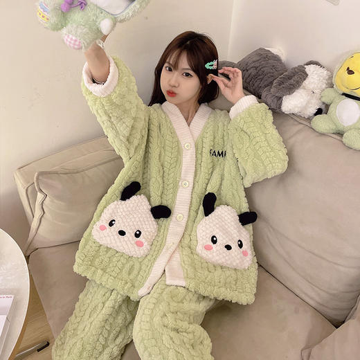 冬季新款【睡衣女珊瑚绒】卡通可爱娃娃领 秋冬天加厚加绒保暖法兰绒家居服套装 商品图12