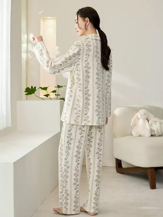 康妮雅女式长袖长裤开襟套装 商品图4