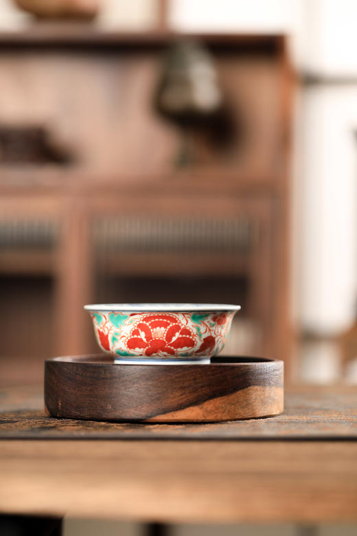 莲画堂红绿彩四向牡丹矮炉式杯 商品图0