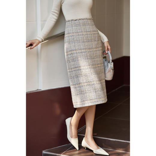 剩XL/XXL 米思阳2026春季新款小香风细闪粗花呢半身裙显瘦轻奢包臀裙女4223 商品图1