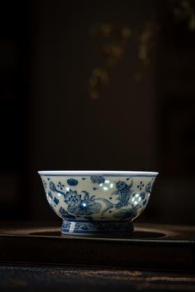 富玉窑  景德镇全手工青花玲珑荷花鱼手作茶器品茗杯主人杯