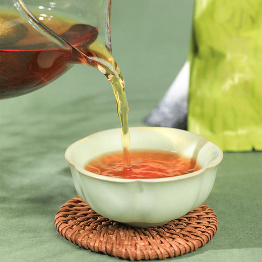 【头采佳品 生晒小青柑】一颗一泡，满口生香，口感细腻，青柑的香气似花似果，沁人心脾 商品图3