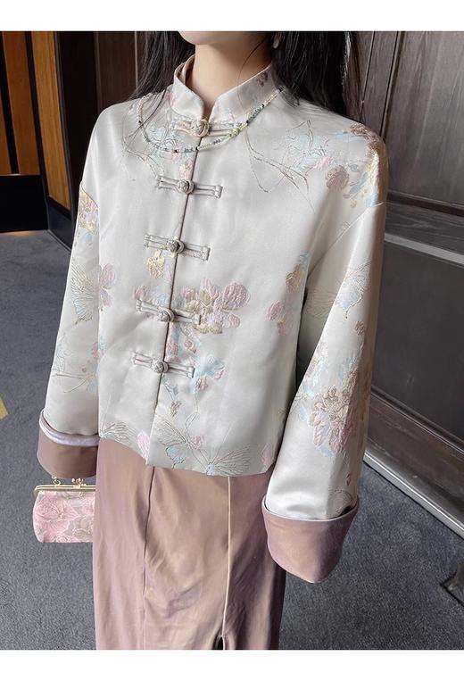 清仓捡漏LIN CHAO ZHANG 【桃花朵朵开】糯米糕紫外套+半裙套装 商品图4