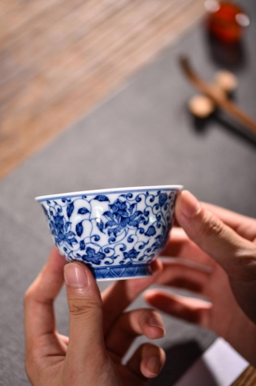 富玉窑  景德镇全手工青花玲珑青花宝莲杯手作茶器品茗杯主人杯 商品图2