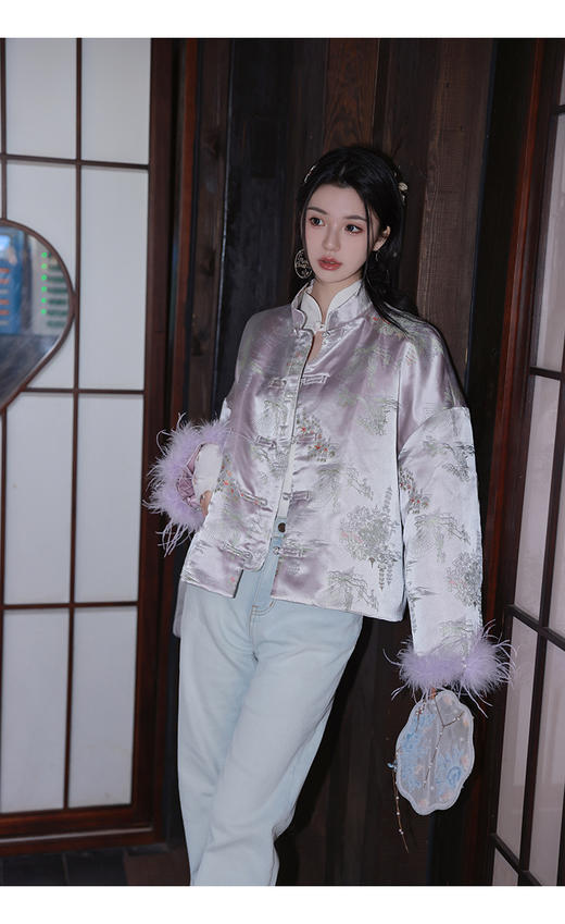 清仓捡漏【过年战袍】LIN CHAO ZHANG 【西湖十景】满版钻石缎羽绒服 商品图7