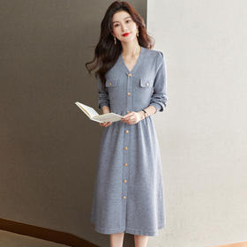 CC-YX-8412春秋新款气质V领针织连衣裙内搭小香风配大衣中长款收腰毛衣