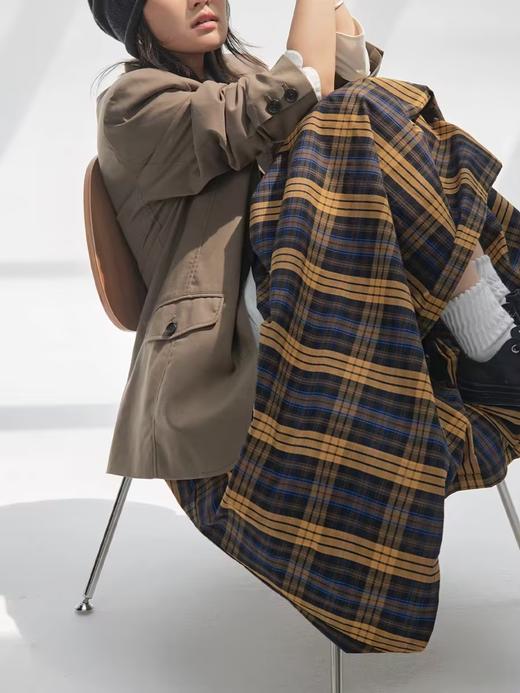 步履不停/4C41122C/复古文艺学院风格纹松紧腰蓬感A字半裙 商品图3