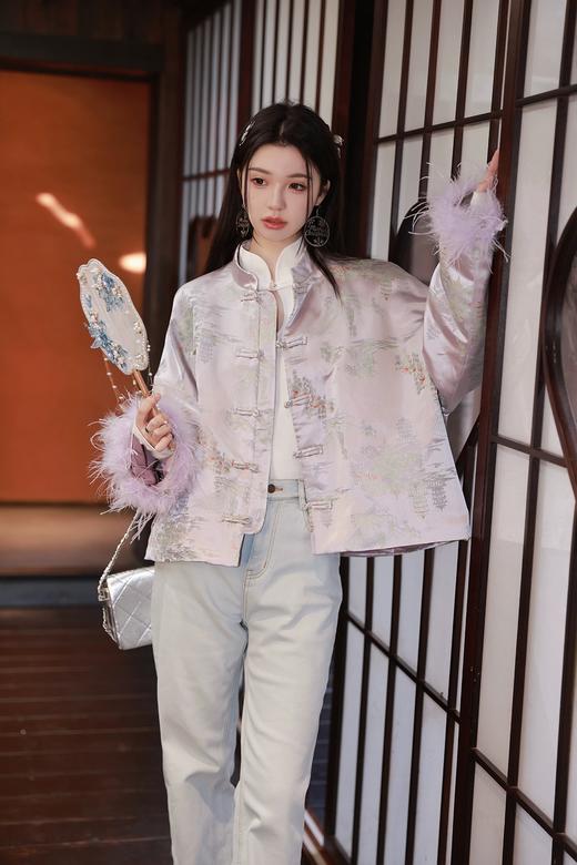 清仓捡漏【过年战袍】LIN CHAO ZHANG 【西湖十景】满版钻石缎羽绒服 商品图3