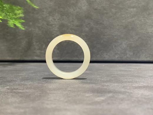 【御珠宫坊】糖羊脂玉戒指 商品图3