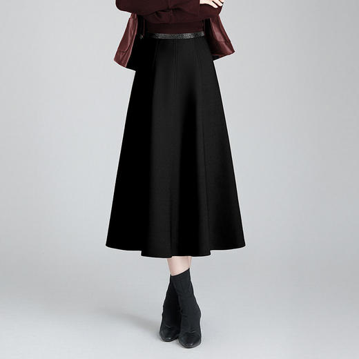 MYX-YGLR-7090-L垂感修身简约A字大摆裙高腰显瘦时尚半身裙2024年秋冬款气质伞裙 商品图1