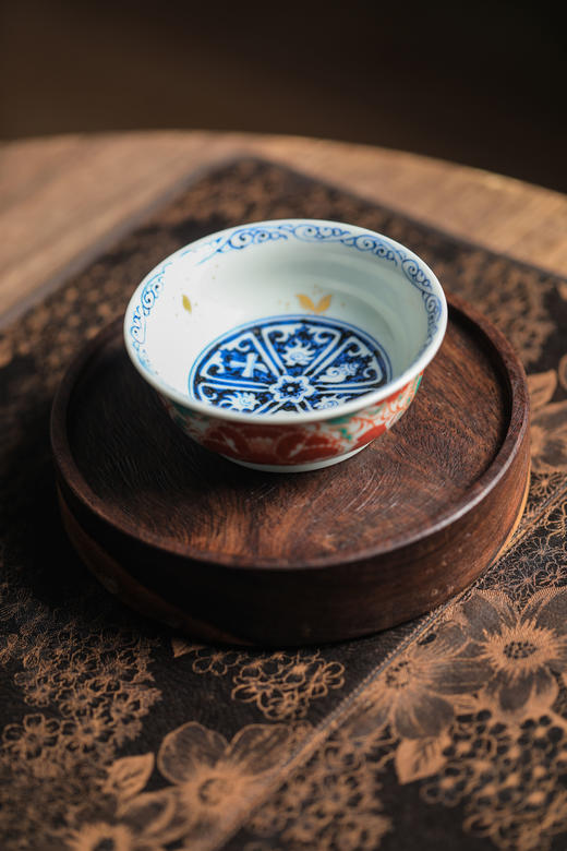 莲画堂红绿彩四向牡丹矮炉式杯 商品图2