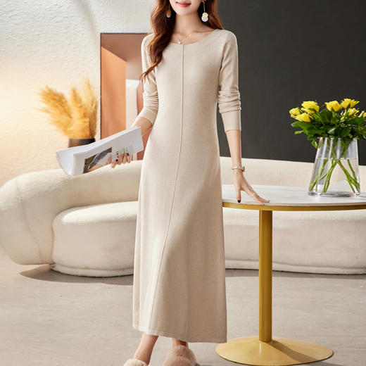 CC-16-9172法式赫本风长袖针织连衣裙秋装女2024年新款显瘦百搭大摆毛衣长裙 商品图1