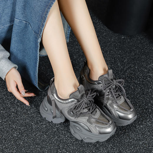 Safiya/索菲娅2024秋冬加绒爆款烫钻系带增高厚底百搭休闲运动老爹鞋 SF44112439 商品图5