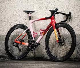 Cinelli Pressure  粉红色 碳纤维24速油压碟刹UT电变公路车