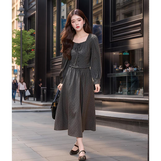 奢姿大码女装2024秋季减龄波点方领两件套胖妹妹木耳边时尚套装9943955453 商品图4