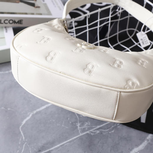 MLB 印刻老花腋下包 商品图7