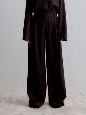 VC｜AW24134 Cosmos pleated trousers 长裤 [ 棕 ]