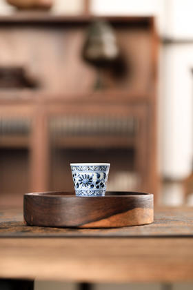 莲画堂青花福利小杯