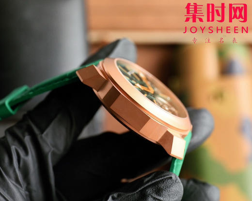 BVLGARI 宝格丽 Octo Roma系列 镂空飞轮男士腕表 商品图5