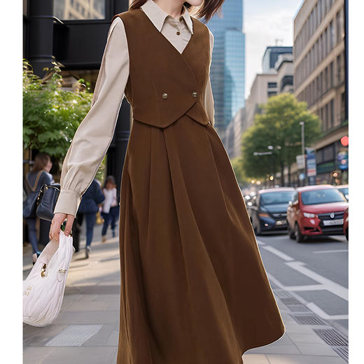 奢姿2024年秋季新款大码女装法式裙子胖妹妹马甲背心假两件连衣裙9943855119 商品图2