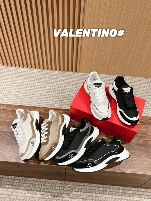 华伦天奴新款刺绣微标撞色休闲运动鞋特定网布材质拼牛皮（HC） 商品图0