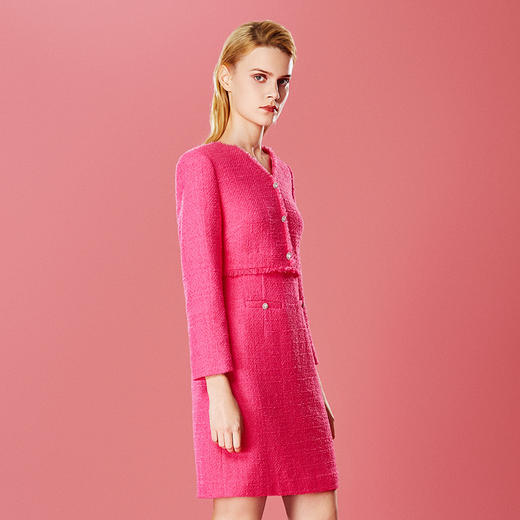 EITIE爱特爱气质V领千金小香风收腰a字连衣裙冬季新款8007725 商品图4