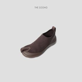 .THESOONG"分趾袜子鞋"极简飞织雾面一脚蹬平底单鞋HWXZ5445