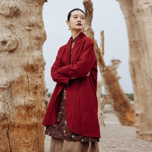 绽放旅行女装720朵/早秋轻薄肌理感羊毛设计感保暖叠穿中长款外套 商品图0