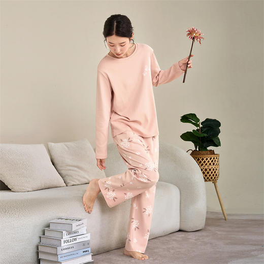 康妮雅女式长袖长裤套头套装 商品图0