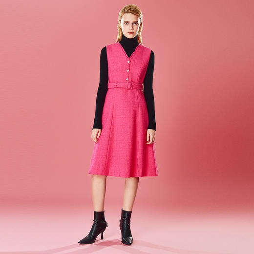 EITIE爱特爱气质V领收腰显瘦a字通勤连衣裙冬新款8007726 商品图1