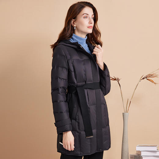 EITIE爱特爱冬季新款简约收腰显瘦保暖连帽羽绒服女7611303 商品图4